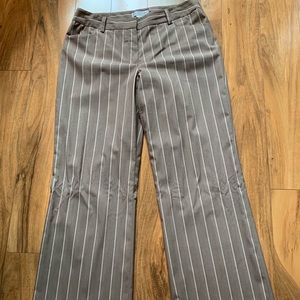 Garfield & Marks pin stripe slacks sz 12